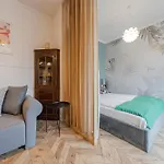 Comfort Kwartal Kamienic * 그단스크
